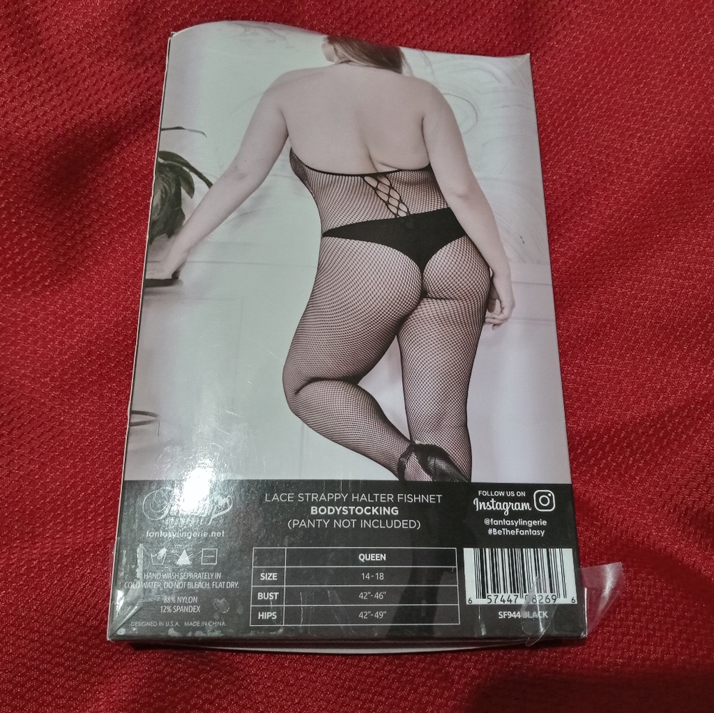 Lingerie - Picture 2 of 2